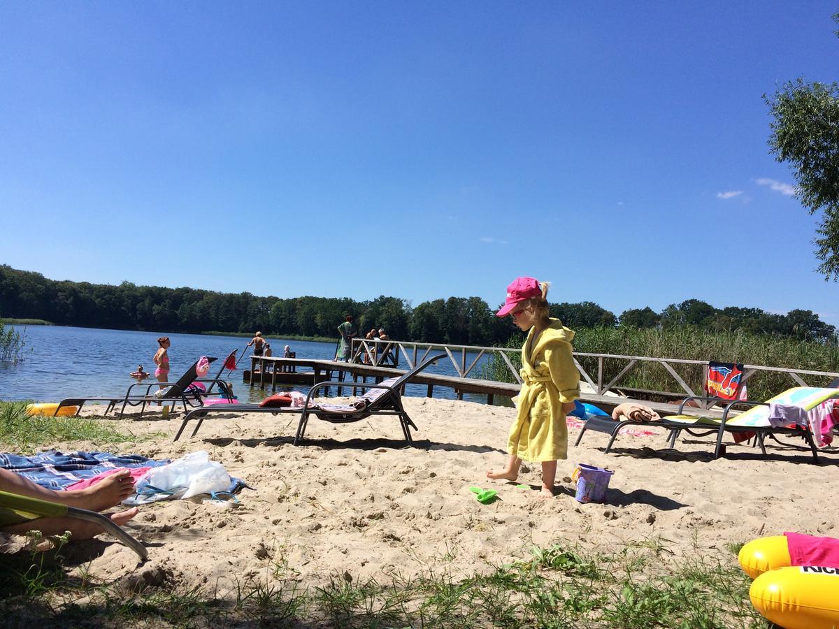 Stajnia Sarnowek Nad Jeziorem Rozany Rozajny Wielkie Luaran gambar