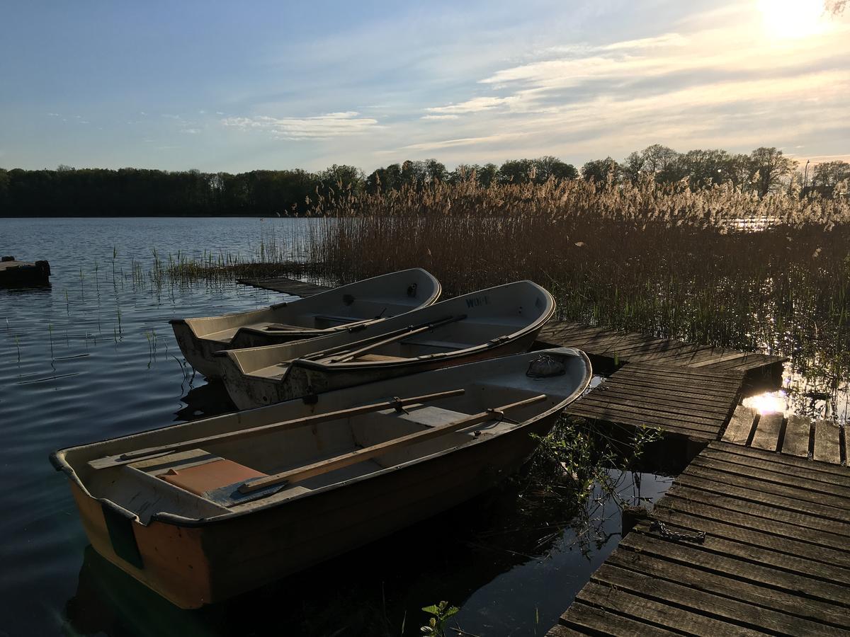 Stajnia Sarnowek Nad Jeziorem Rozany Rozajny Wielkie Luaran gambar